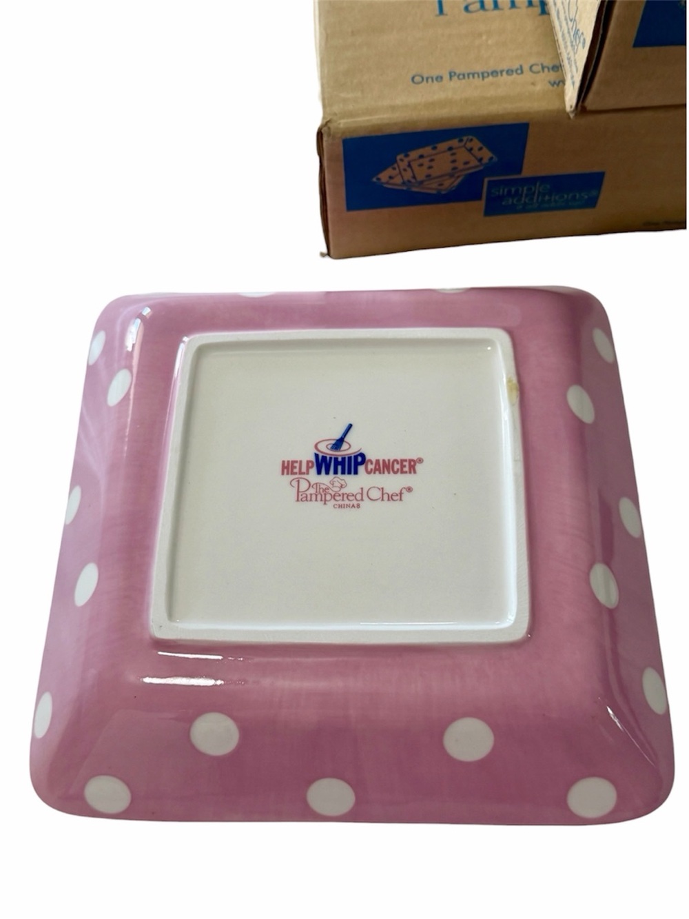 NIB Pampered Chef Pink Plates #5415 Help Whip Cancer Discontinued (Two) - Picture 2 of 4